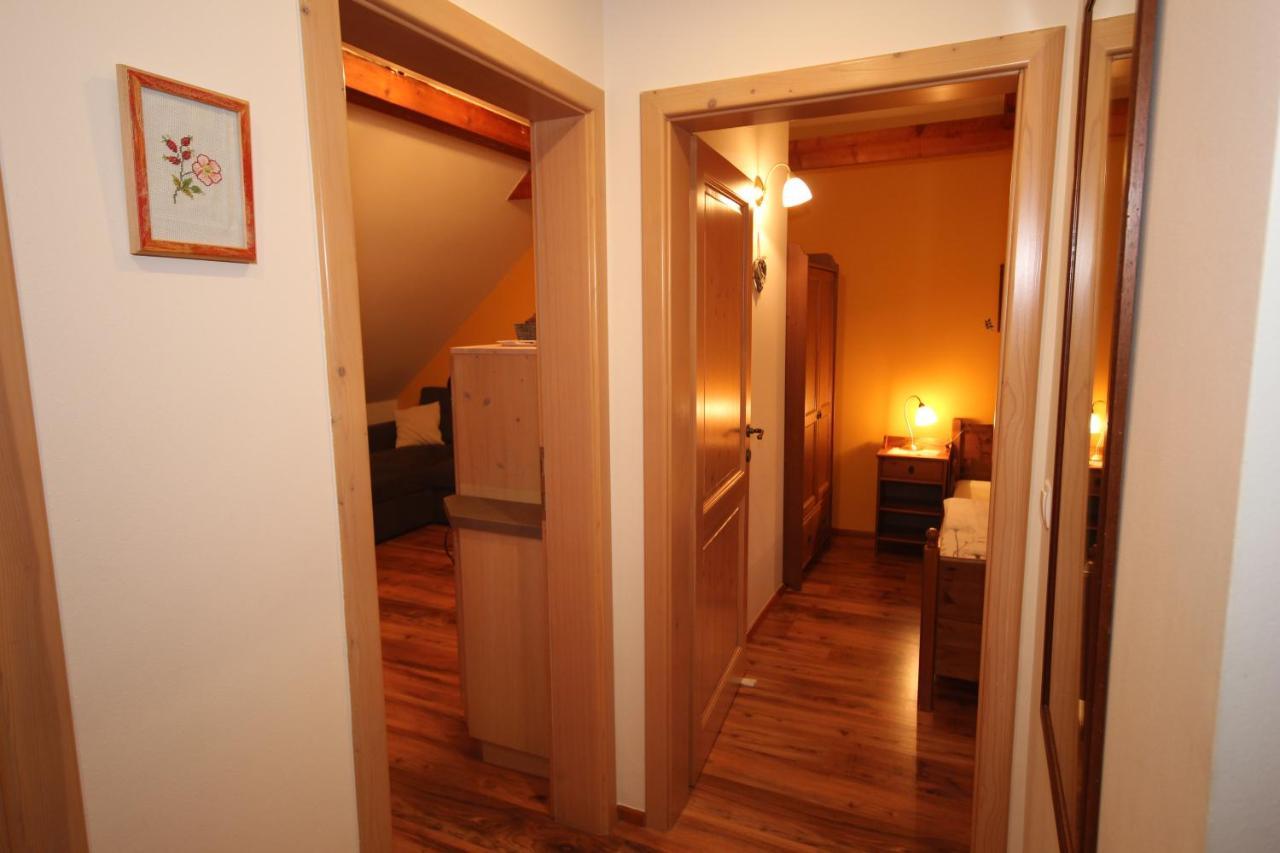 Apartments Na Vasi 보히니 외부 사진